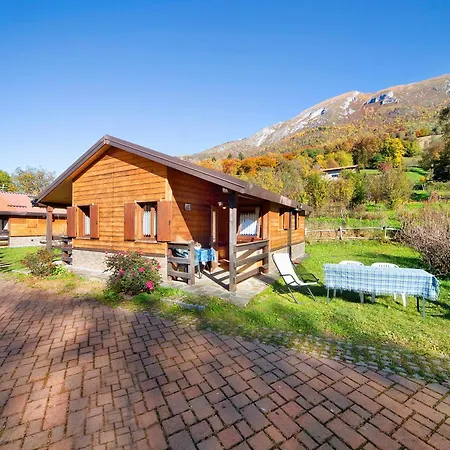 Dom wakacyjny Casa Rododendro *