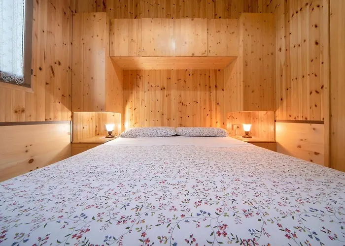 Casa Rododendro バルツィオ